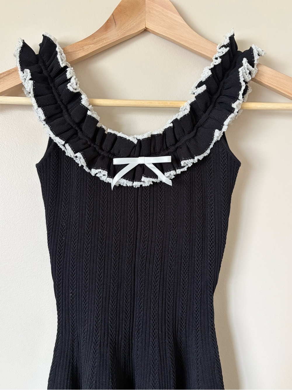 NEW Self-Portrait Black Contrast Trim Knit Mini Dress Ruffle Bow | US XS - Picture 8 of 14